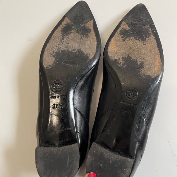 Vintage Chanel pointy toe flat size 37.5 - Picture 2 of 8